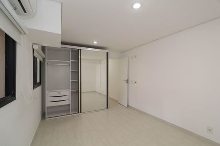Apartamento para alugar com 1 quarto, 54m² em Vila Madalena, São Paulo