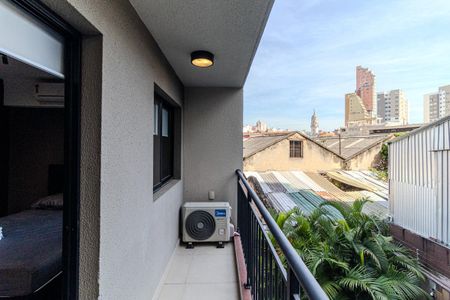 Studio à venda com 25m², 1 quarto e sem vaga Studio à venda com 25m², 1 quarto e sem vagaVaranda