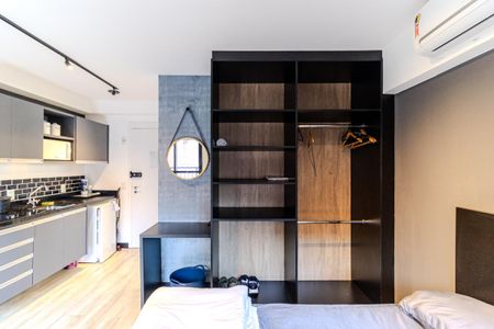 Studio à venda com 25m², 1 quarto e sem vaga Studio à venda com 25m², 1 quarto e sem vagaStudio