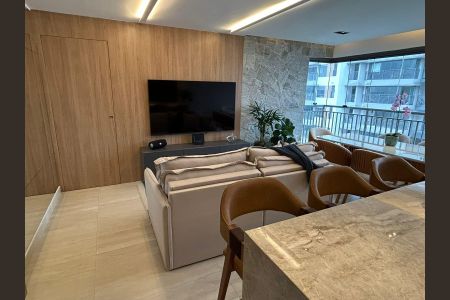Sala de apartamento à venda com 3 quartos, 79m² em Vila Dom Pedro I, São Paulo