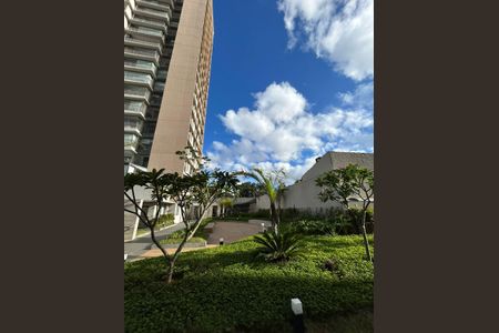 Apartamento à venda com 79m², 3 quartos e 1 vaga Apartamento à venda com 79m², 3 quartos e 1 vagaÁrea externa