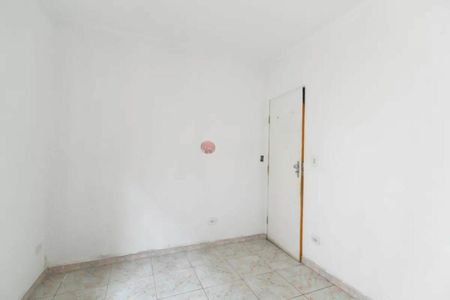 Casa à venda com 2 quartos, 263m² em Vila Carmosina, São Paulo