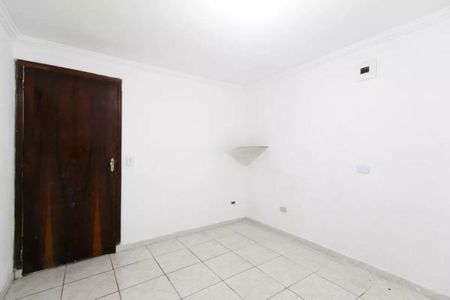 Casa à venda com 2 quartos, 263m² em Vila Carmosina, São Paulo