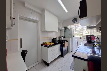 Apartamento à venda com 90m², 3 quartos e 1 vagaCozinha 