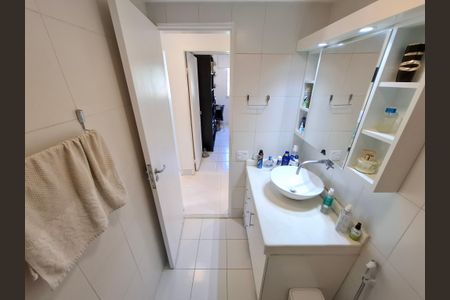 Apartamento à venda com 90m², 3 quartos e 1 vagaBanheiro 2
