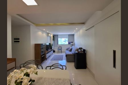 Apartamento à venda com 90m², 3 quartos e 1 vagaSala