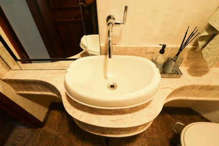 Apartamento à venda com 240m², 3 quartos e 4 vagasLavabo