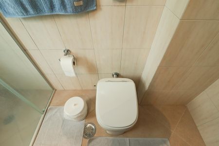 Apartamento à venda com 240m², 3 quartos e 4 vagasBanheiro da Suíte 1