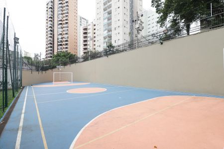 Apartamento à venda com 240m², 3 quartos e 4 vagasQuadra