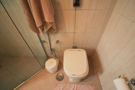 Apartamento à venda com 240m², 3 quartos e 4 vagasBanheiro da Suíte 3