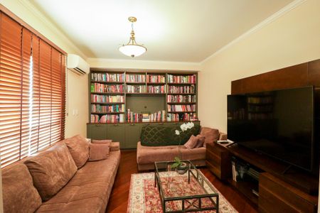 Apartamento à venda com 240m², 3 quartos e 4 vagasSala