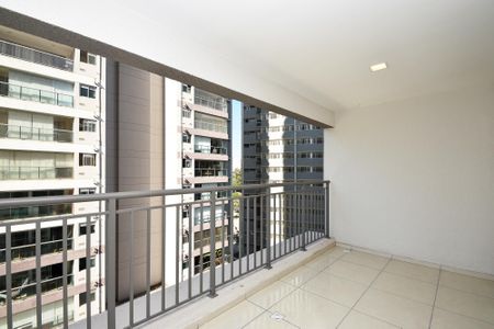 Studio à venda com 26m², 1 quarto e sem vaga Studio à venda com 26m², 1 quarto e sem vagaVarando Studio