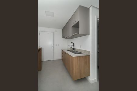 Sala / Quarto / Cozinha de apartamento para alugar com 1 quarto, 24m² em Independência, Porto Alegre