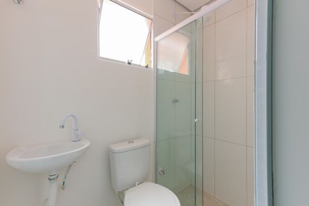 Banheiro de kitnet/studio para alugar com 1 quarto, 21m² em Vila Butantã, São Paulo