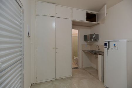 Studio para alugar com 27m², 1 quarto e sem vaga Studio para alugar com 27m², 1 quarto e sem vagaStudio