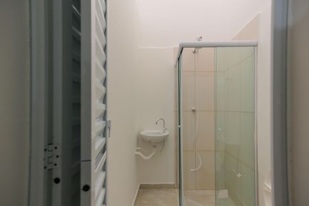 Studio para alugar com 27m², 1 quarto e sem vaga Studio para alugar com 27m², 1 quarto e sem vagaBanheiro