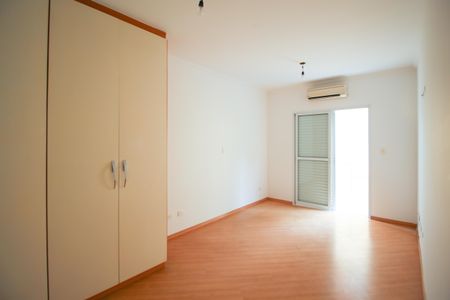 Casa para alugar com 160m², 3 quartos e 2 vagas Casa para alugar com 160m², 3 quartos e 2 vagasQuarto 1