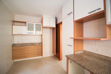 Casa para alugar com 160m², 3 quartos e 2 vagas Casa para alugar com 160m², 3 quartos e 2 vagasCozinha