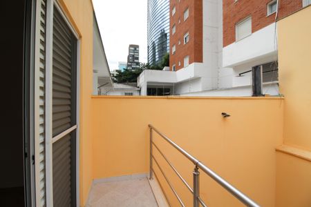 Casa para alugar com 160m², 3 quartos e 2 vagas Casa para alugar com 160m², 3 quartos e 2 vagasVaranda da Quarto 1