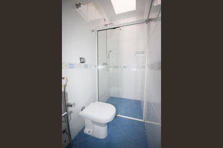 Casa para alugar com 160m², 3 quartos e 2 vagas Casa para alugar com 160m², 3 quartos e 2 vagasBanheiro social
