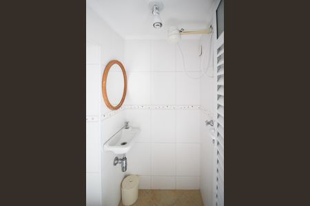 Casa para alugar com 160m², 3 quartos e 2 vagas Casa para alugar com 160m², 3 quartos e 2 vagasBanheiro de serviço