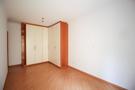Casa para alugar com 160m², 3 quartos e 2 vagas Casa para alugar com 160m², 3 quartos e 2 vagasQuarto 1