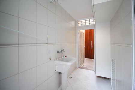Casa para alugar com 160m², 3 quartos e 2 vagas Casa para alugar com 160m², 3 quartos e 2 vagasÁrea de Serviço