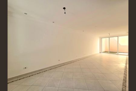 Casa de condomínio para alugar com 160m², 3 quartos e 2 vagasSala