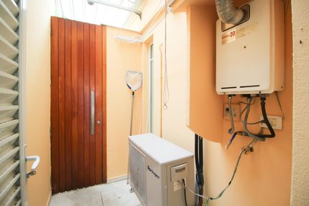 Casa para alugar com 160m², 3 quartos e 2 vagas Casa para alugar com 160m², 3 quartos e 2 vagasÁrea de Serviço