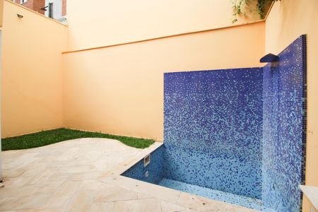 Casa para alugar com 160m², 3 quartos e 2 vagas Casa para alugar com 160m², 3 quartos e 2 vagasQuintal - Piscina