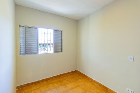 Sala 1 de casa para alugar com 2 quartos, 80m² em Parque Santo Antônio, São Paulo
