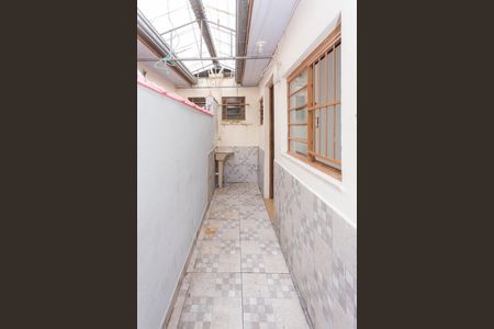Casa para alugar com 60m², 1 quarto e sem vagaÁrea de Serviço