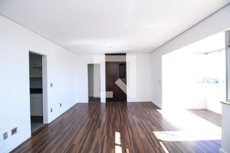 Apartamento para alugar com 3 quartos, 110m² em São Pedro, Belo Horizonte