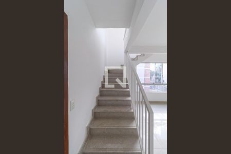 Apartamento para alugar com 184m², 4 quartos e 3 vagas