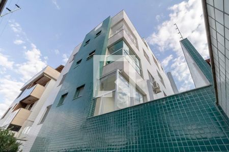 Apartamento para alugar com 184m², 4 quartos e 3 vagas