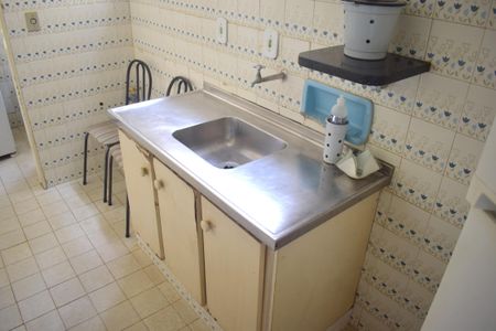Apartamento para alugar com 42m², 1 quarto e 1 vagaCozinha - Armários