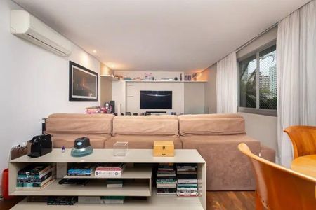 Apartamento à venda com 191m², 2 quartos e 3 vagas