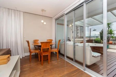 Apartamento à venda com 191m², 2 quartos e 3 vagas