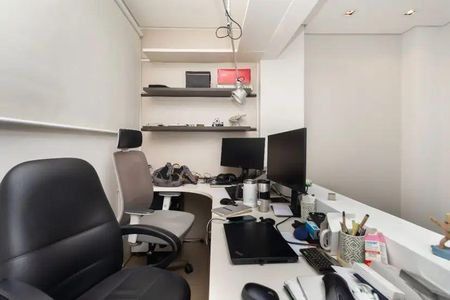 Apartamento à venda com 191m², 2 quartos e 3 vagas