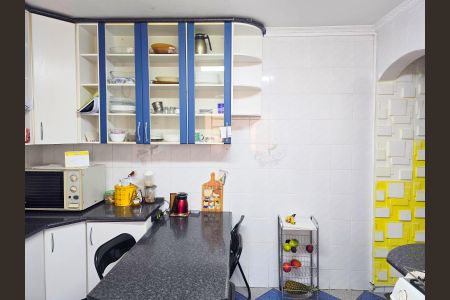 Casa à venda com 108m², 3 quartos e 2 vagasCozinha