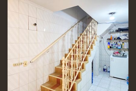 Casa à venda com 108m², 3 quartos e 2 vagas Casa à venda com 108m², 3 quartos e 2 vagasÁrea de serviço