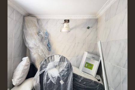 Casa à venda com 108m², 3 quartos e 2 vagas Casa à venda com 108m², 3 quartos e 2 vagasBanheiro de serviço