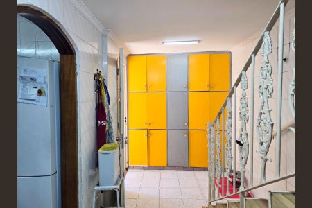 Casa à venda com 108m², 3 quartos e 2 vagas Casa à venda com 108m², 3 quartos e 2 vagasÁrea de serviço