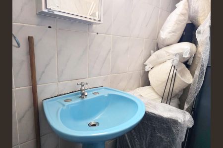 Casa à venda com 108m², 3 quartos e 2 vagas Casa à venda com 108m², 3 quartos e 2 vagasBanheiro de serviço