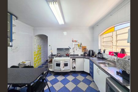 Casa à venda com 108m², 3 quartos e 2 vagasCozinha