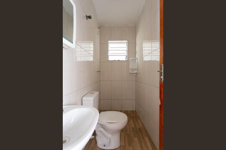 Casa para alugar com 63m², 1 quarto e sem vaga Casa para alugar com 63m², 1 quarto e sem vagaBanheiro