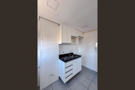 Cozinha de apartamento para alugar com 1 quarto, 26m² em Quarta Parada, São Paulo