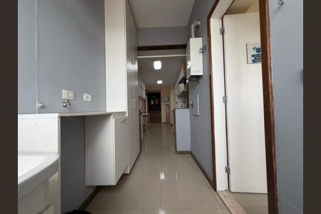 Apartamento à venda com 207m², 3 quartos e 1 vaga