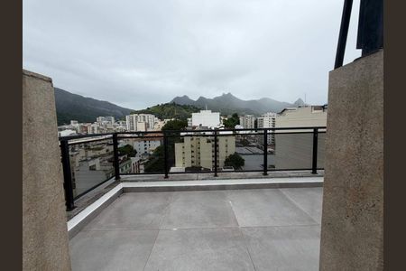 Apartamento à venda com 207m², 3 quartos e 1 vaga