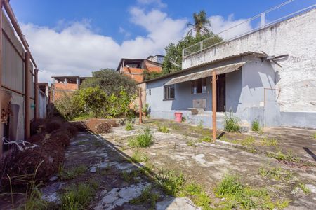 Casa para alugar com 900m², 4 quartos e 3 vagasQuintal